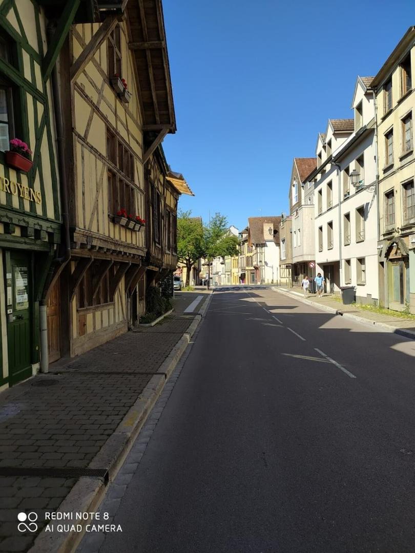Le Scarabee Bleu - Confort Fonctionnel - Mon Groom Troyes Exteriör bild